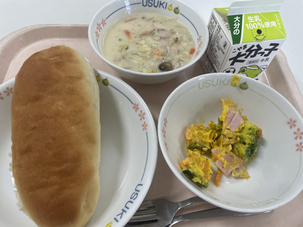臼杵学校給食試食会